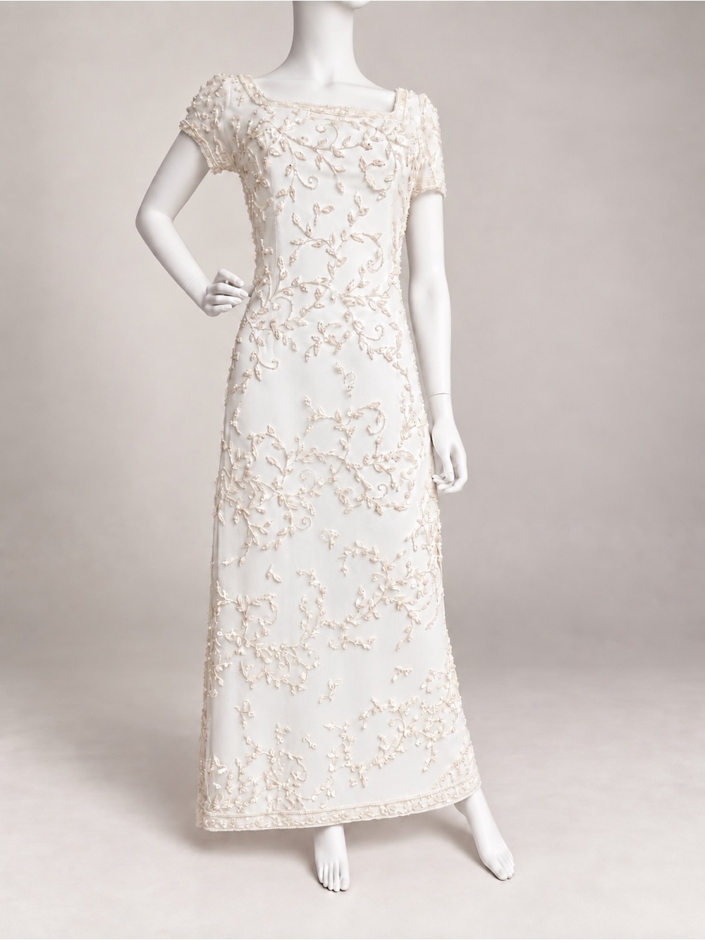 Vintage 90s Nissa by Demetrios Beaded Wedding Gown Train Bustle XS 0 2